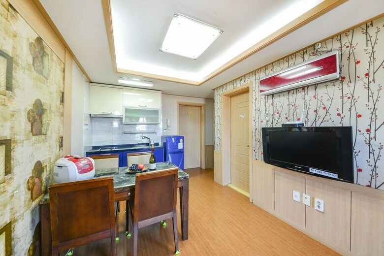 Ganghwa Tomato Pension