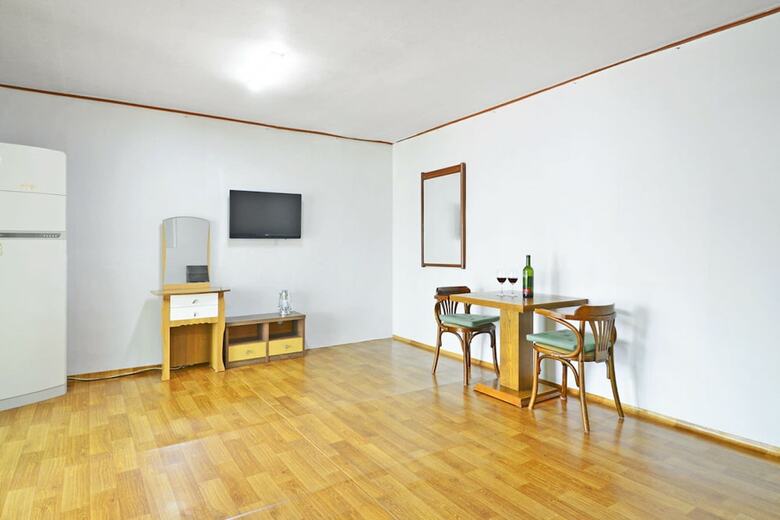 Sea Of Sun Pension