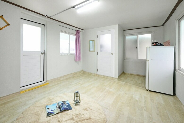Sea Of Sun Pension