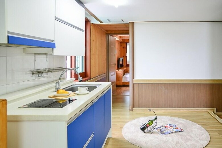 Geoje Santorini Pension
