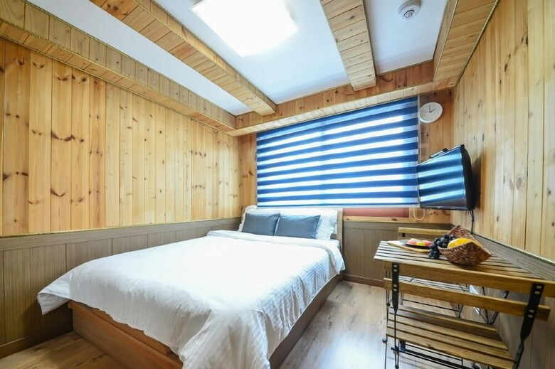 Geoje Santorini Pension