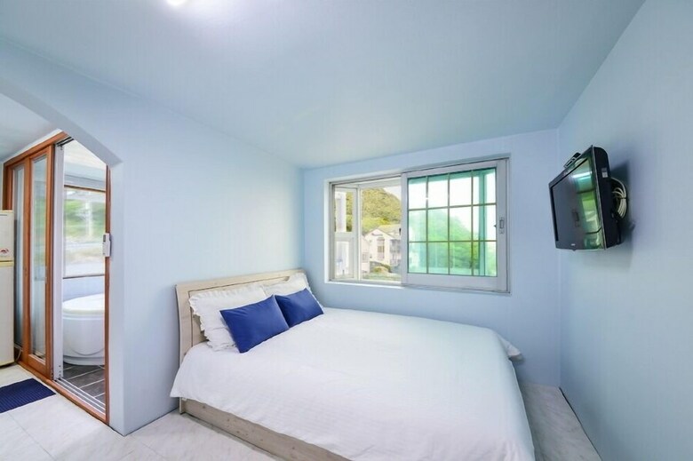 Geoje Santorini Pension