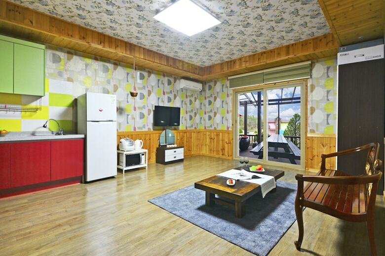 Apartamentos Gyeongju Natural Forrest Pension