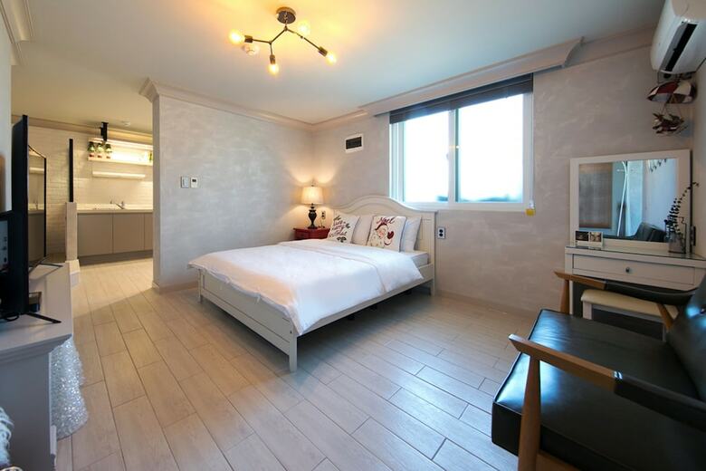 Apartamentos Christmaspension Pet Pension
