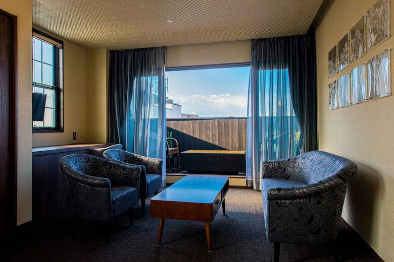 Hotel Zizi