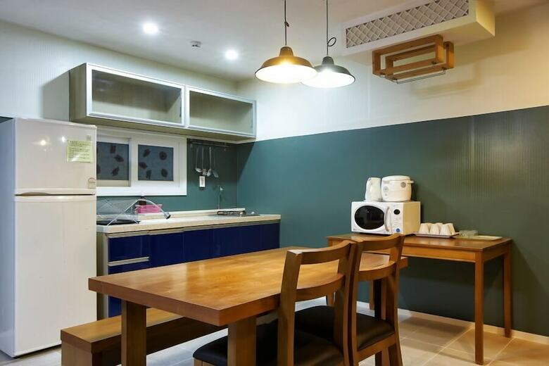 Apartamentos Holiday Home Just Sleep B Jeju