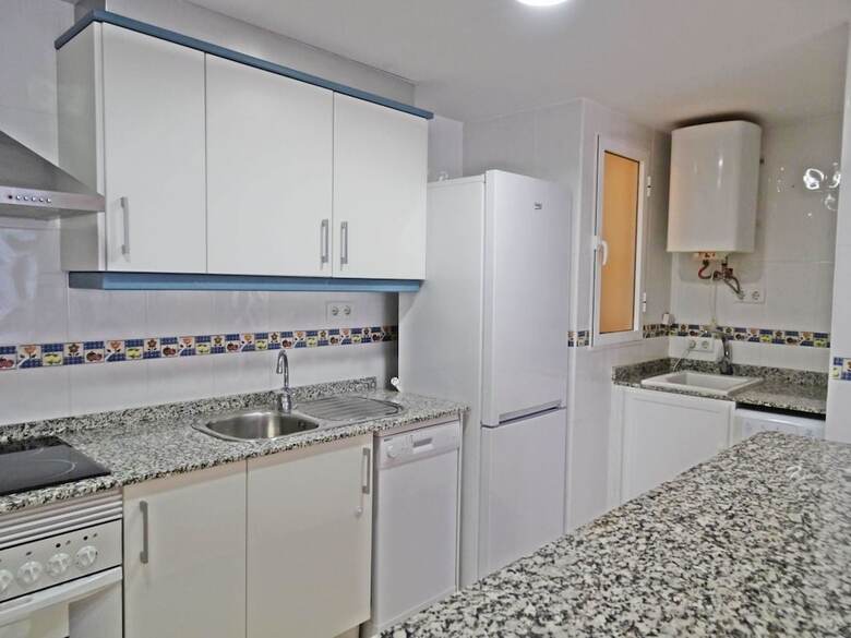 Apartamentos Almirante 3�