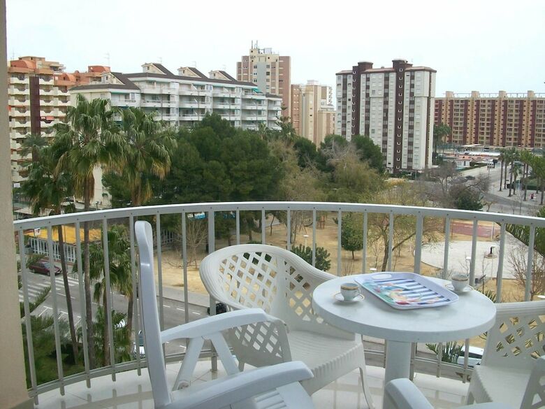 Apartamentos Sorolla 6� - 26 (S�lo Familias)