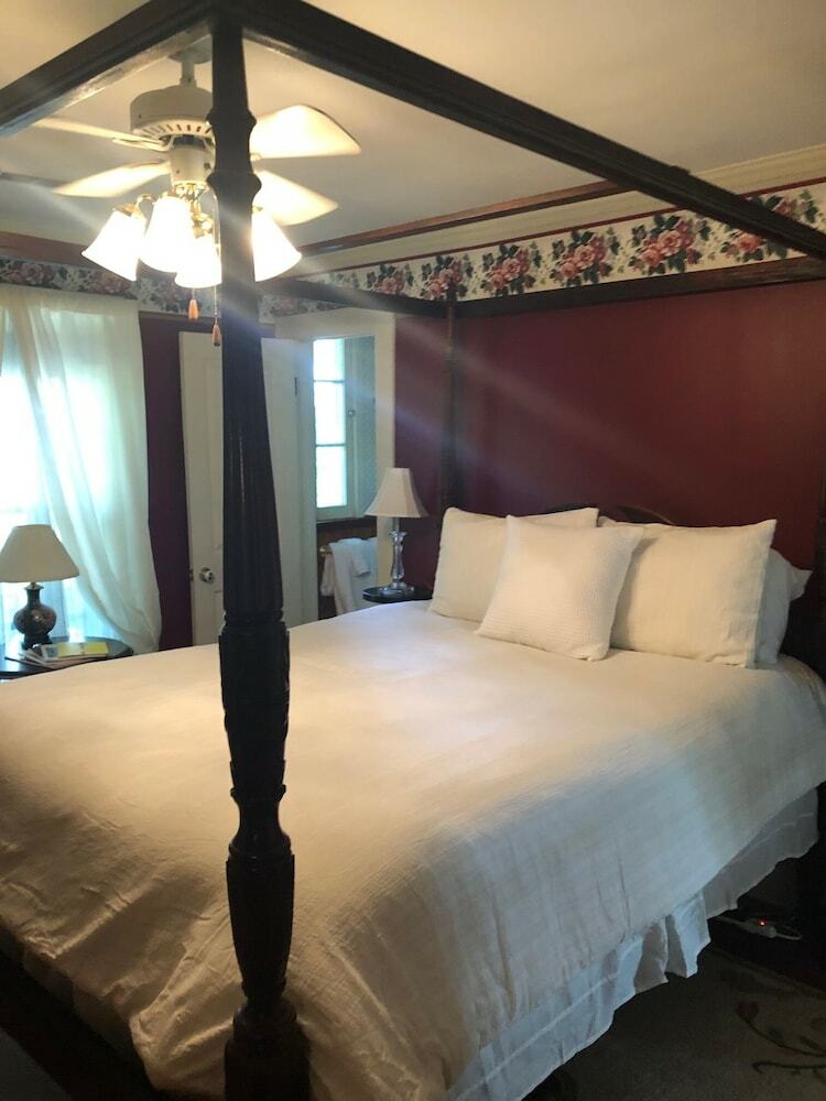 Bed & Breakfast Black Horse Inn