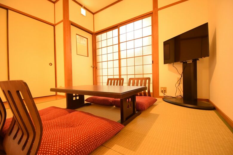 Apartamentos Color Ebie