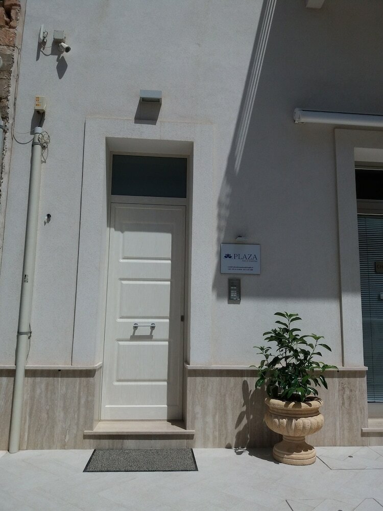 Bed & Breakfast Plaza