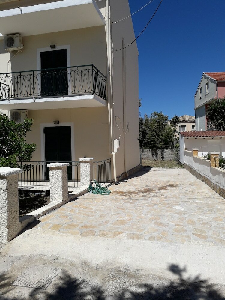 Katerina Eleni Apartments Acharavi Corfu