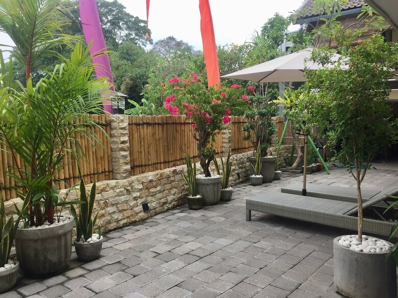 Hotel Derose Guest House Canggu Bali