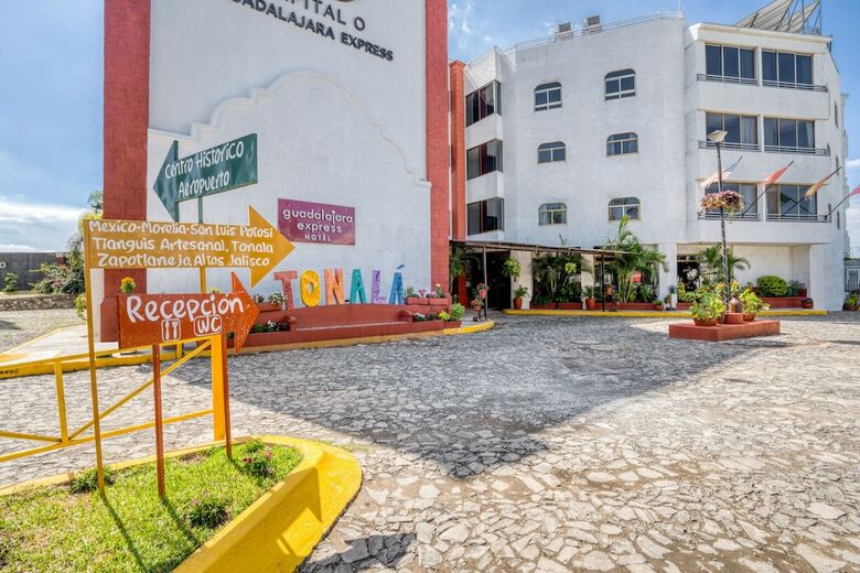 Hotel Capital O Guadalajara Express Tonala