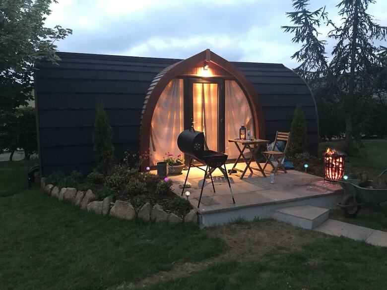 Bed & Breakfast Chapel Pod