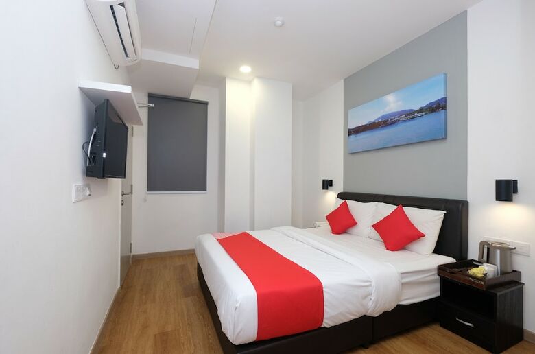 Hotel Oyo 89492 Carlton Inn Bukit Ubi
