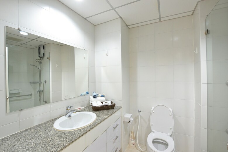 Blue Ocean Suite