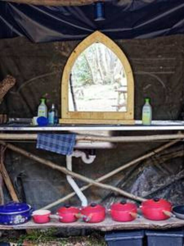 Cabana Hobbity Bell Tent House