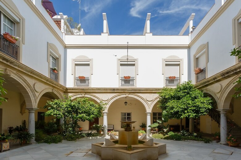 Aladro Home Surthy Apartments
