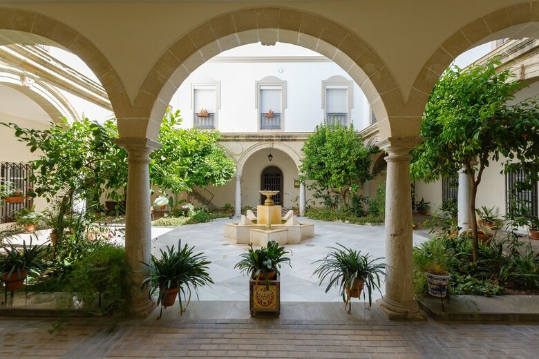 Aladro Home Surthy Apartments
