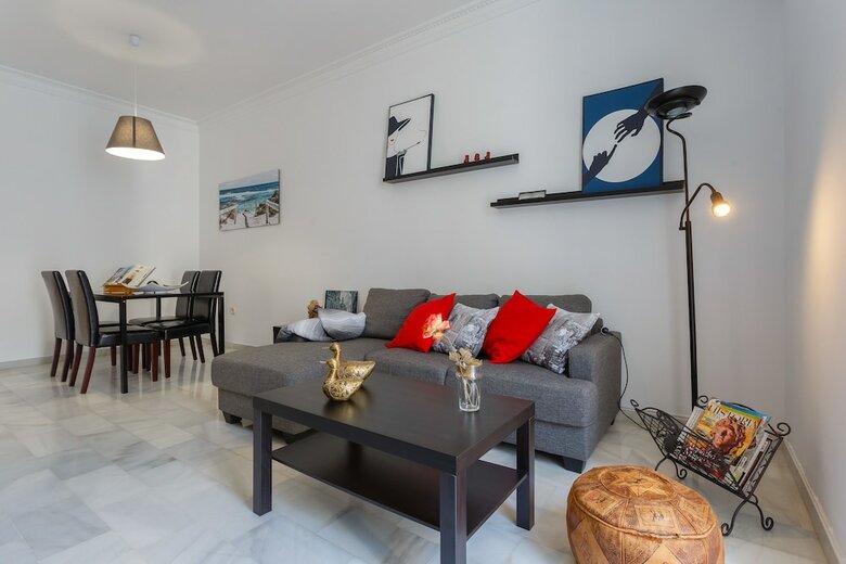 Aladro Home Surthy Apartments