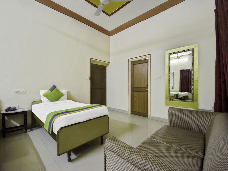 Hotel Treebo Trip Jaipur House