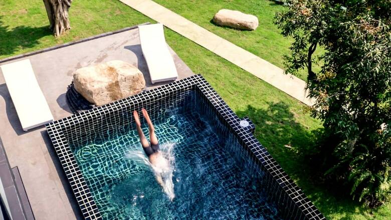 Riverside Luxury Pool Villa 88 Place