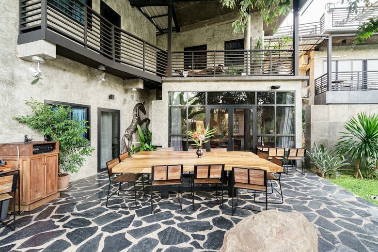Riverside Luxury Pool Villa 88 Place