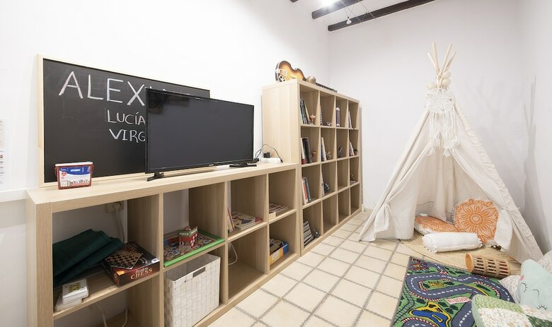 Apartamentos Attic La Nau Th 113