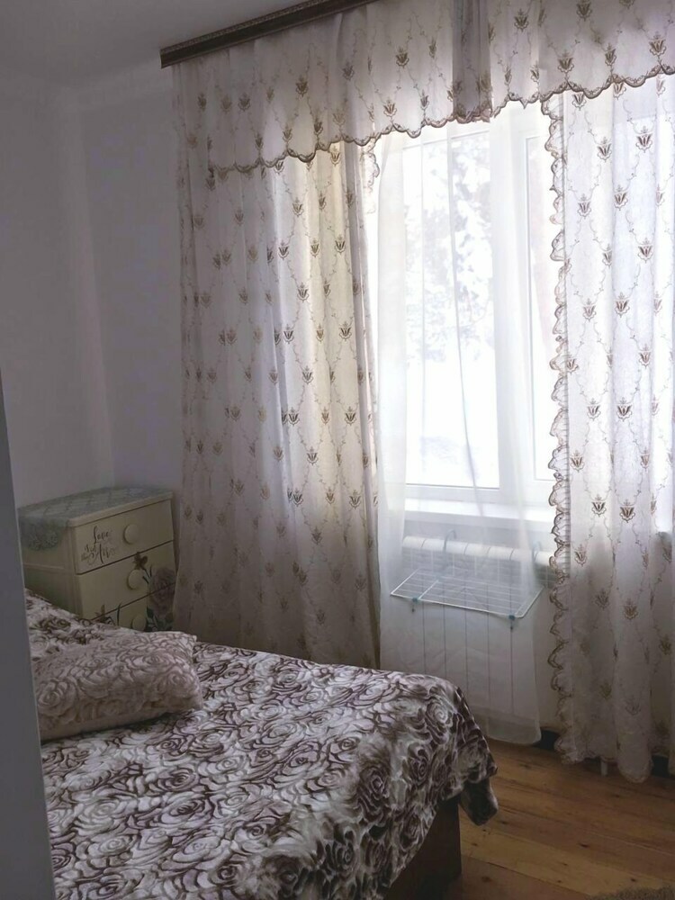 Hotel Arkhiz City Guest House