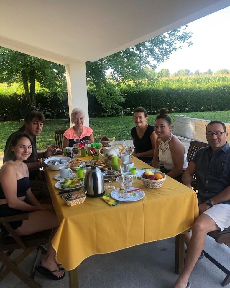 Bed & Breakfast Niifty Intera Villa Piscina Relax Idromassaggio E Sauna