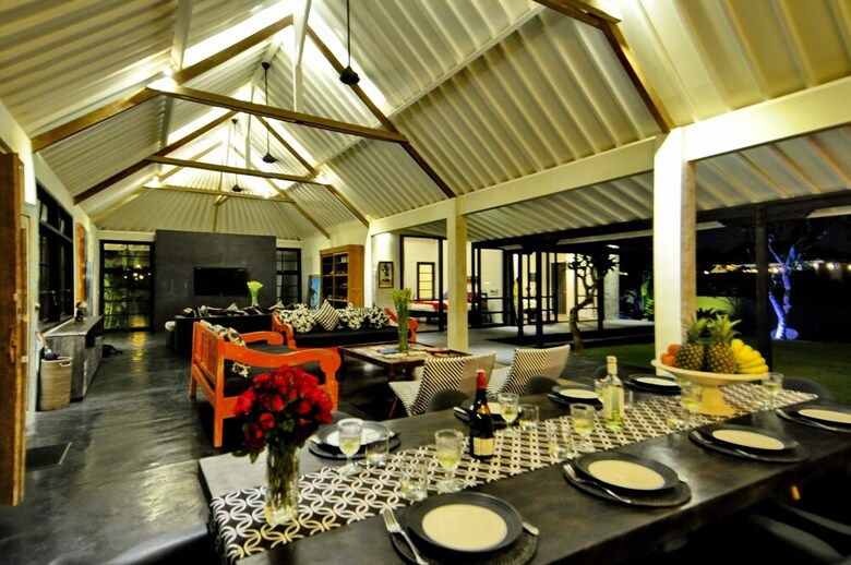 Majestic 5br Villa Del Boca