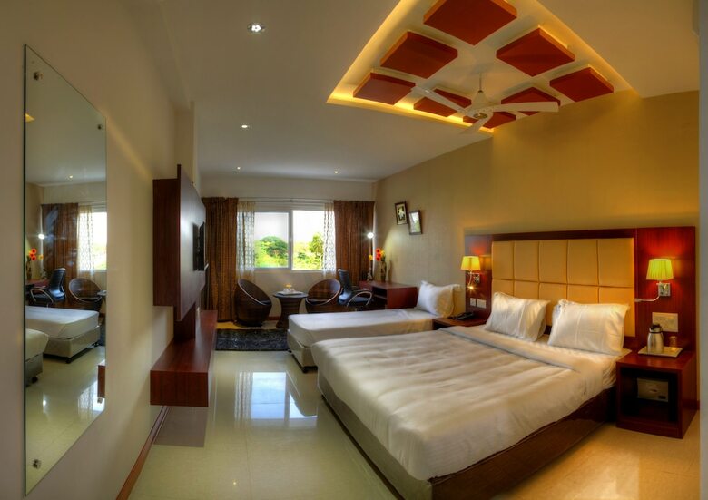 Hostal Hotel Rajmahal Inn