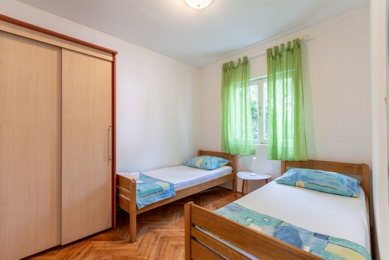 Apartments Paradise Bay