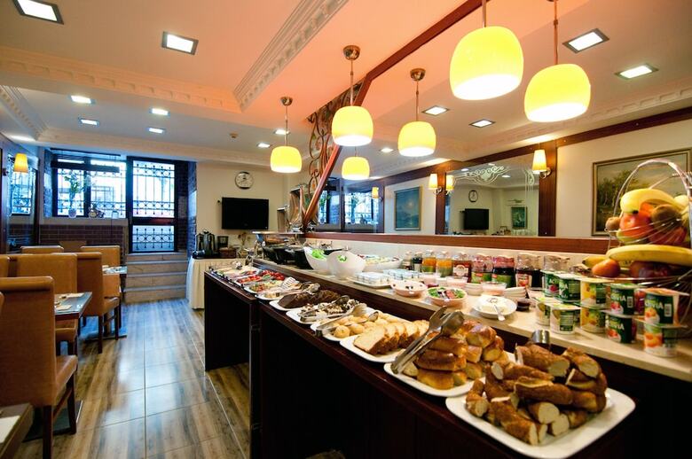 Q Suites In Old City -best Group Hotels