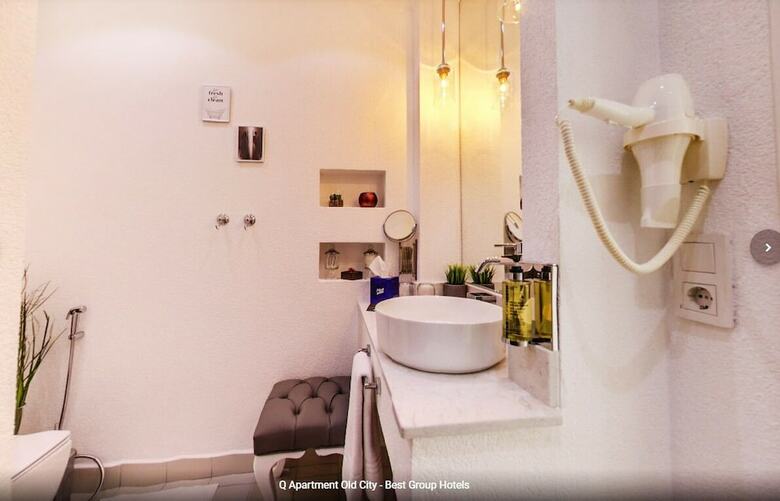 Q Suites In Old City -best Group Hotels