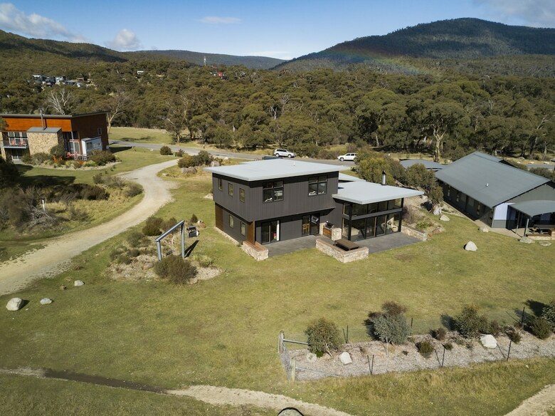 Grey Mare Chalet