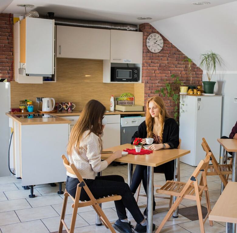 Hostal Nearby Airport Hostel