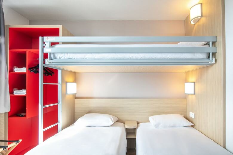 Hotel Premiere Classe Lyon Est - Saint Quentin Fallavier - A�roport