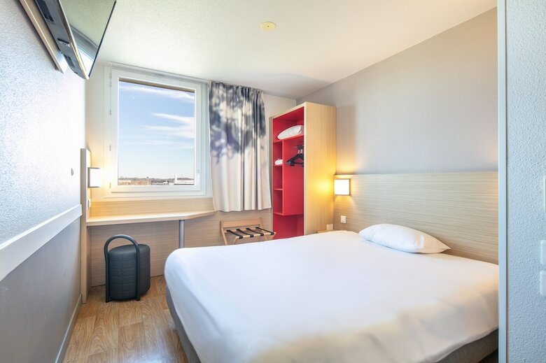 Hotel Premiere Classe Lyon Est - Saint Quentin Fallavier - A�roport