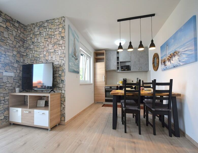 Apartments Nadica Deluxe - Malinska