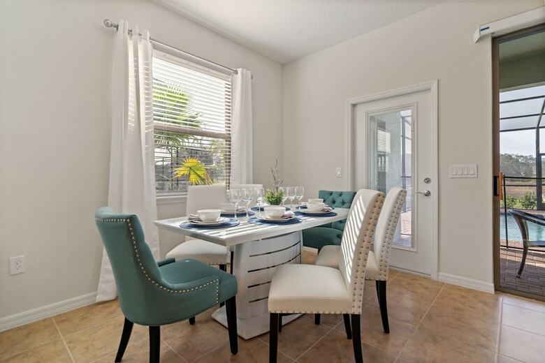 Solterra 5br Townhome W Splash Pool