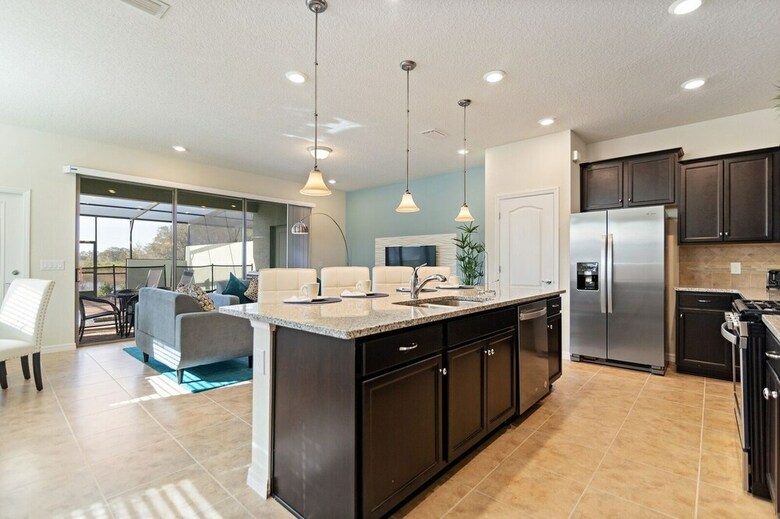 Solterra 5br Townhome W Splash Pool