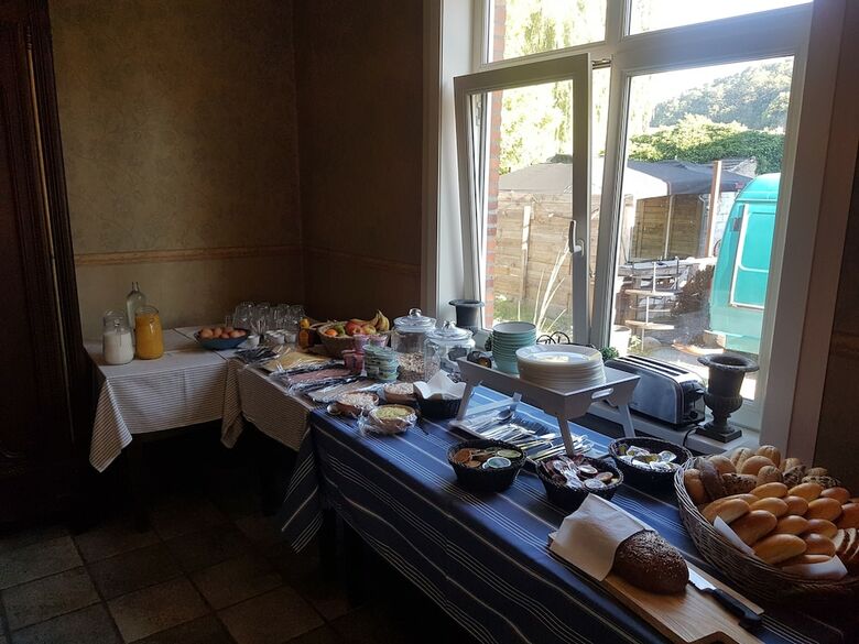 Hotel Restaurant Kanne & Kruike