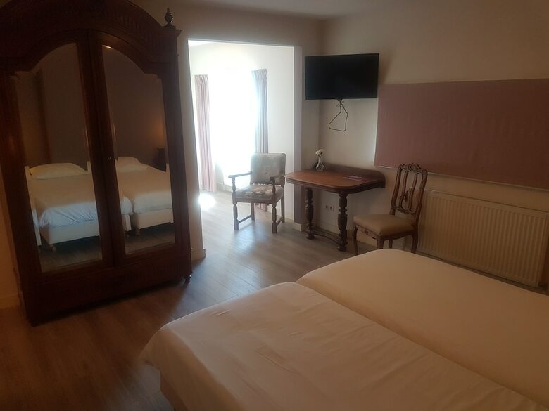 Hotel Restaurant Kanne & Kruike