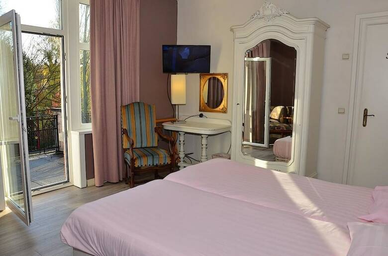 Hotel Restaurant Kanne & Kruike