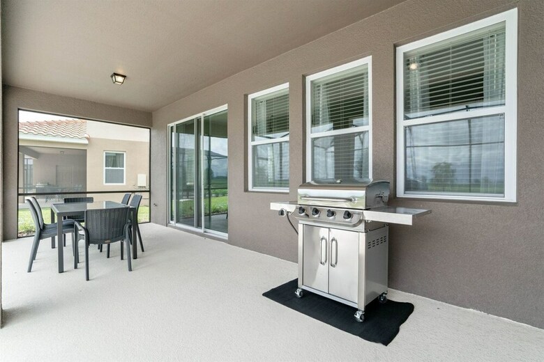 5br Pool Home W Gameroom