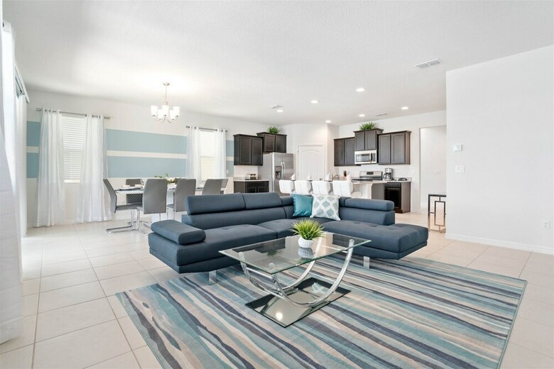 5br Pool Home W Gameroom