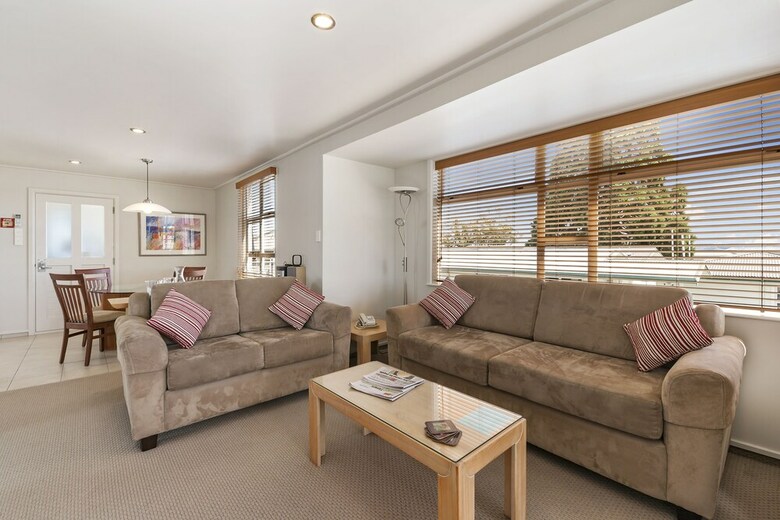 Aparthotel The Village Resort