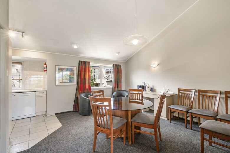 Aparthotel The Village Resort